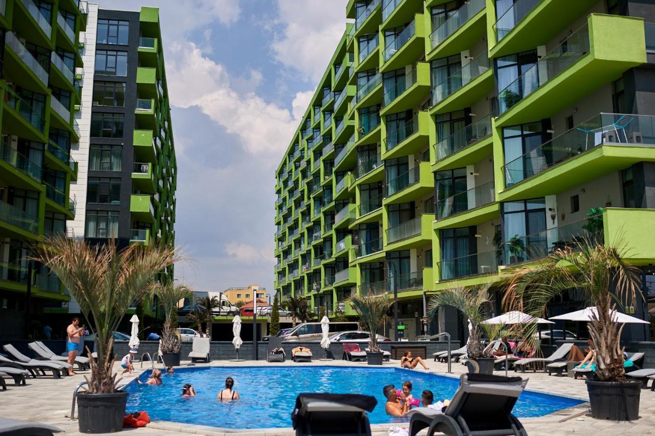 Ace Aparthotel Pool & Spa Mamaia Nord Нэводари Экстерьер фото