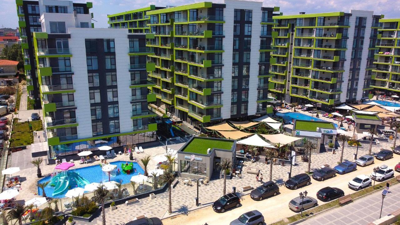 Ace Aparthotel Pool & Spa Mamaia Nord Нэводари Экстерьер фото